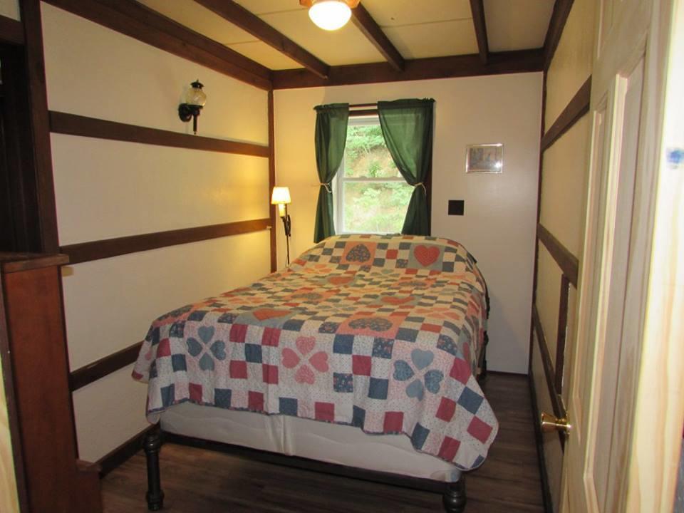 Blue Lodge Hesston Extérieur photo
